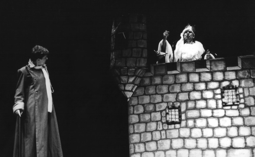 O Pequeno Príncipe (Heloísa Palaoro) e o Rei (Heitor Schmidt)