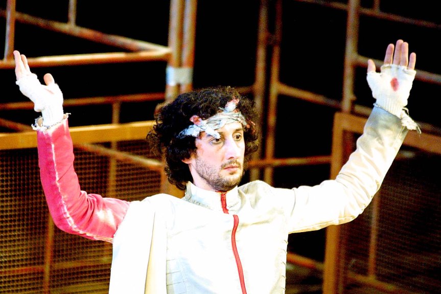 Jesus Cristo (Rodrigo Pessin) - foto: Claudio Fachel