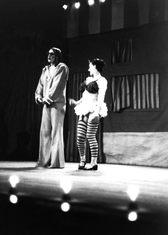 Fabrício (Marco Fronckowiak) e Rosaura (Lu Olendzki)