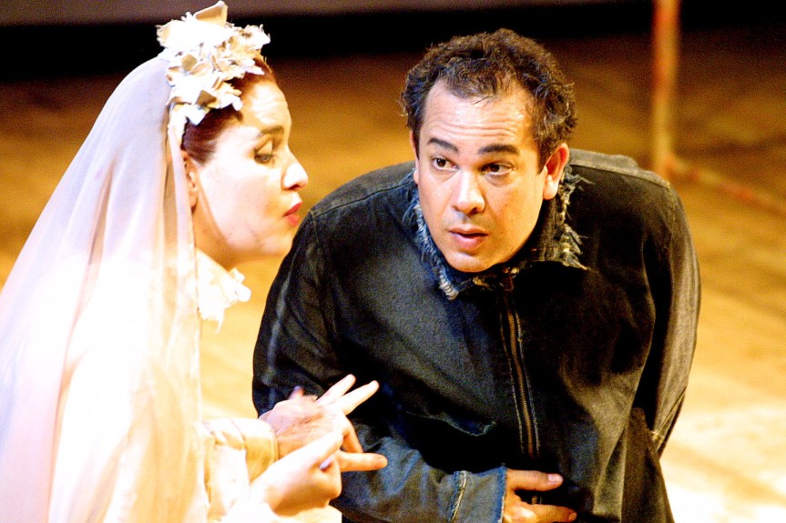 O Concílio do Amor - Lu Kunst e Heitor Schmidt (2003) FOto: Claudio Fachel