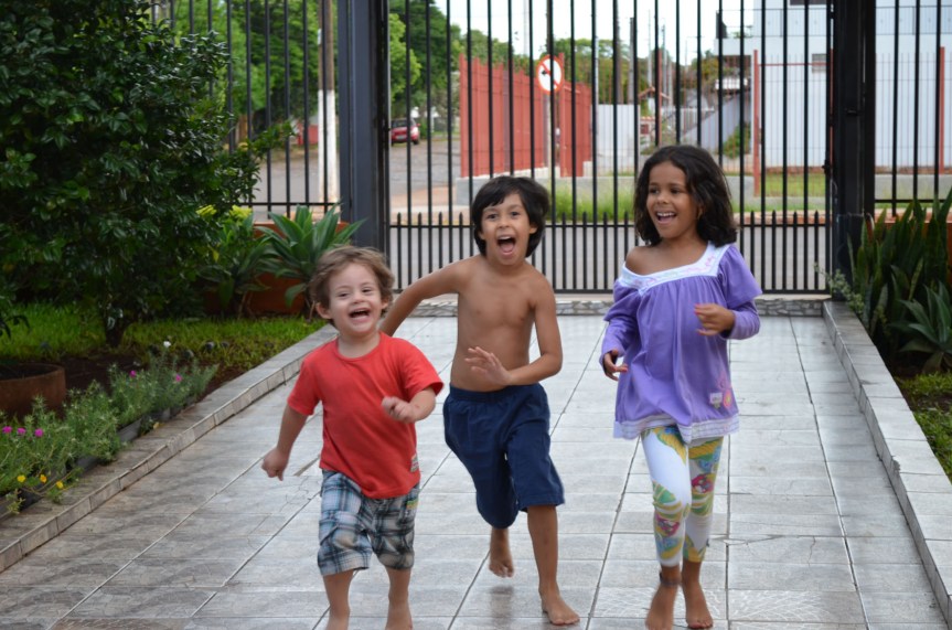 Lorenzo, Eduarda e Theo (Ijuí, 2013)