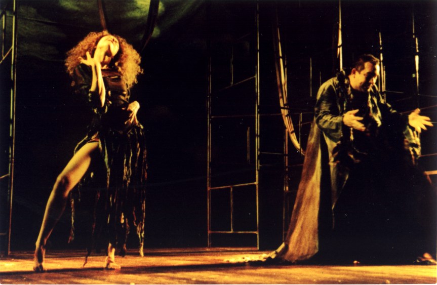O Concílio do Amor - Fernanda Carvalho Leite (Salomé) e Heitor Schmidt (Diabo - 2003 (Foto: