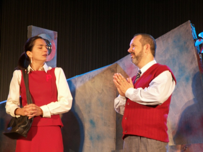 Lu Adams e Heitor Schmidt - o elevador 9